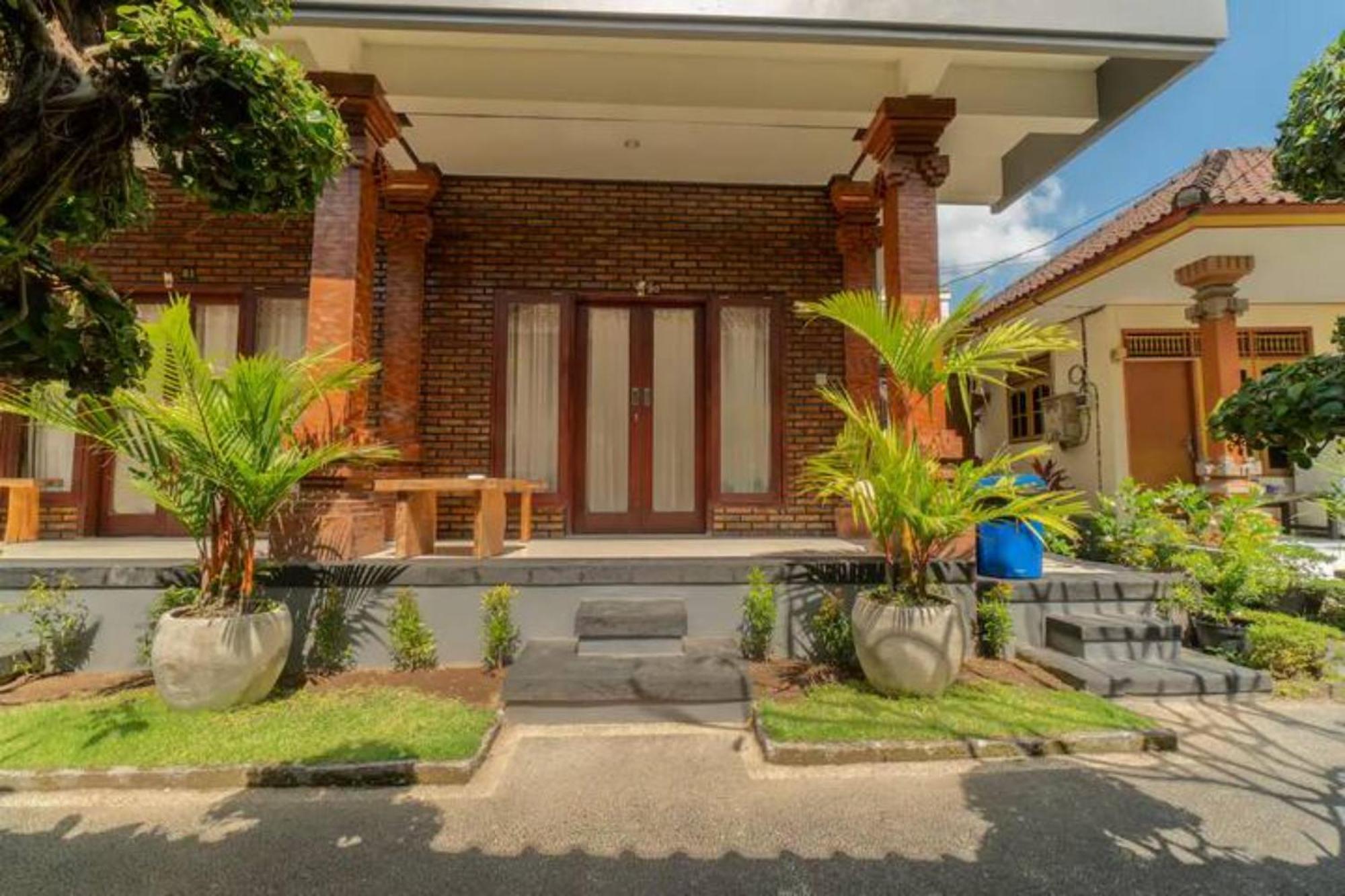 Pondok Lulik Homestay Canggu Экстерьер фото