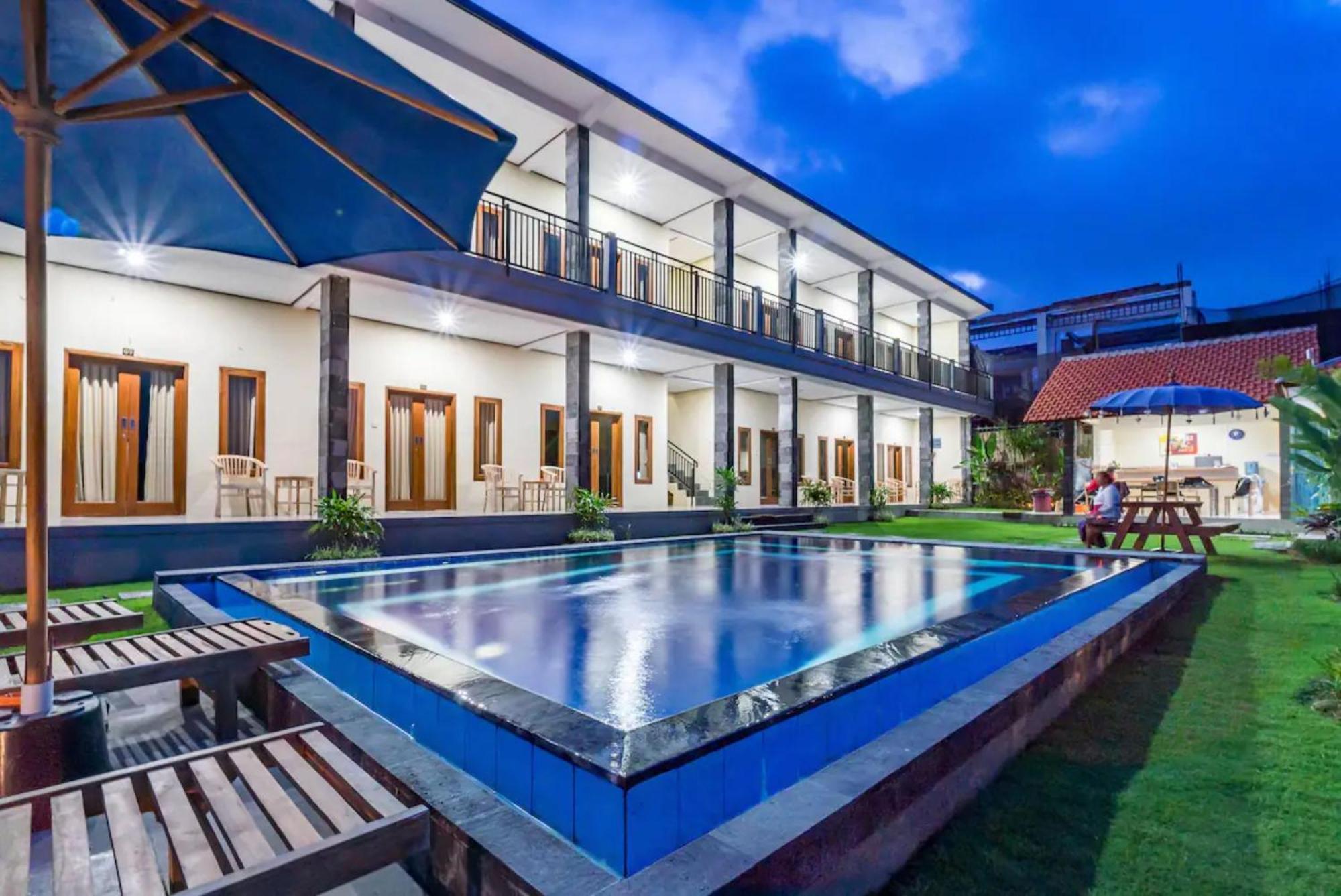 Pondok Lulik Homestay Canggu Экстерьер фото