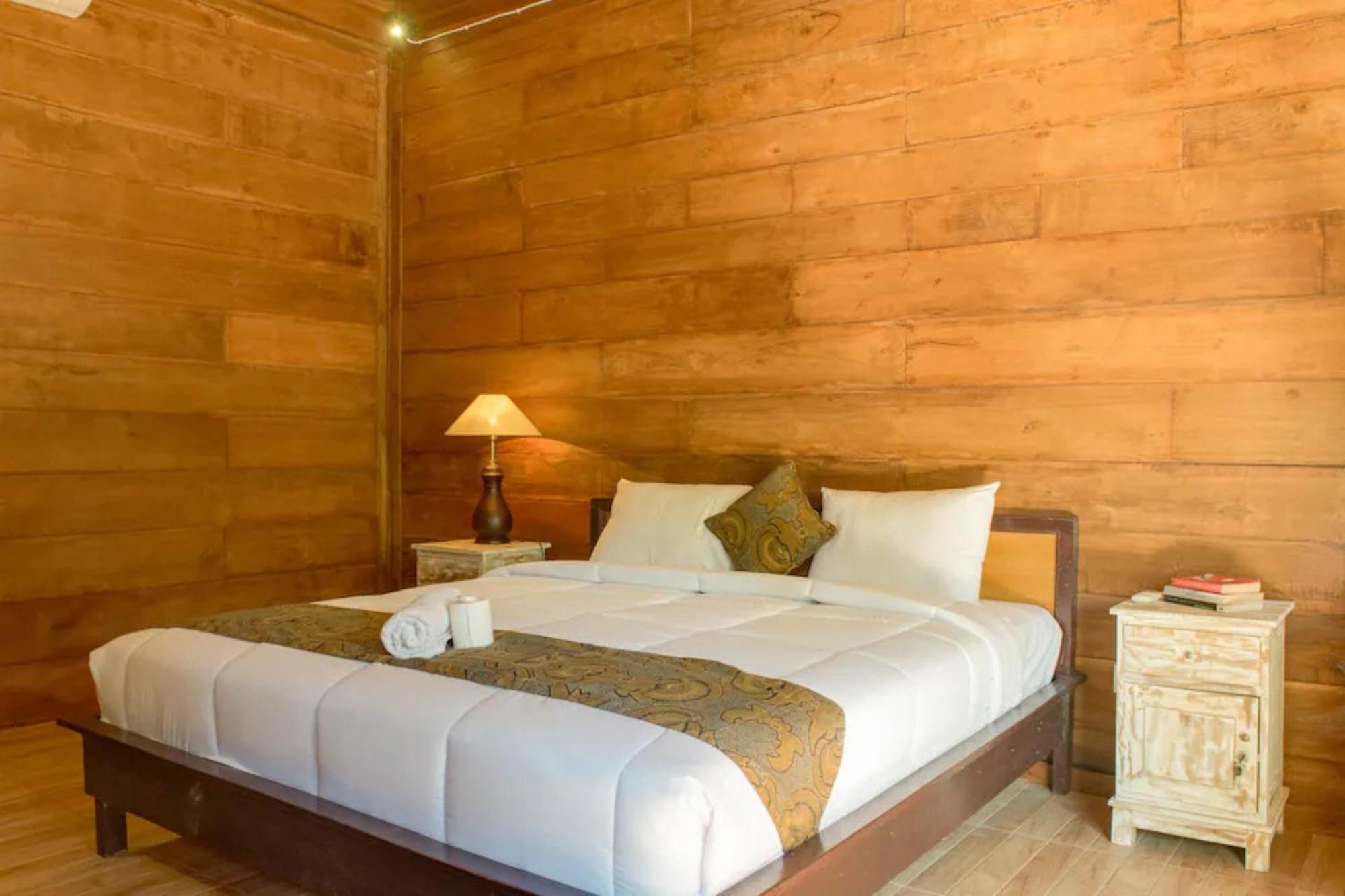 Pondok Lulik Homestay Canggu Экстерьер фото