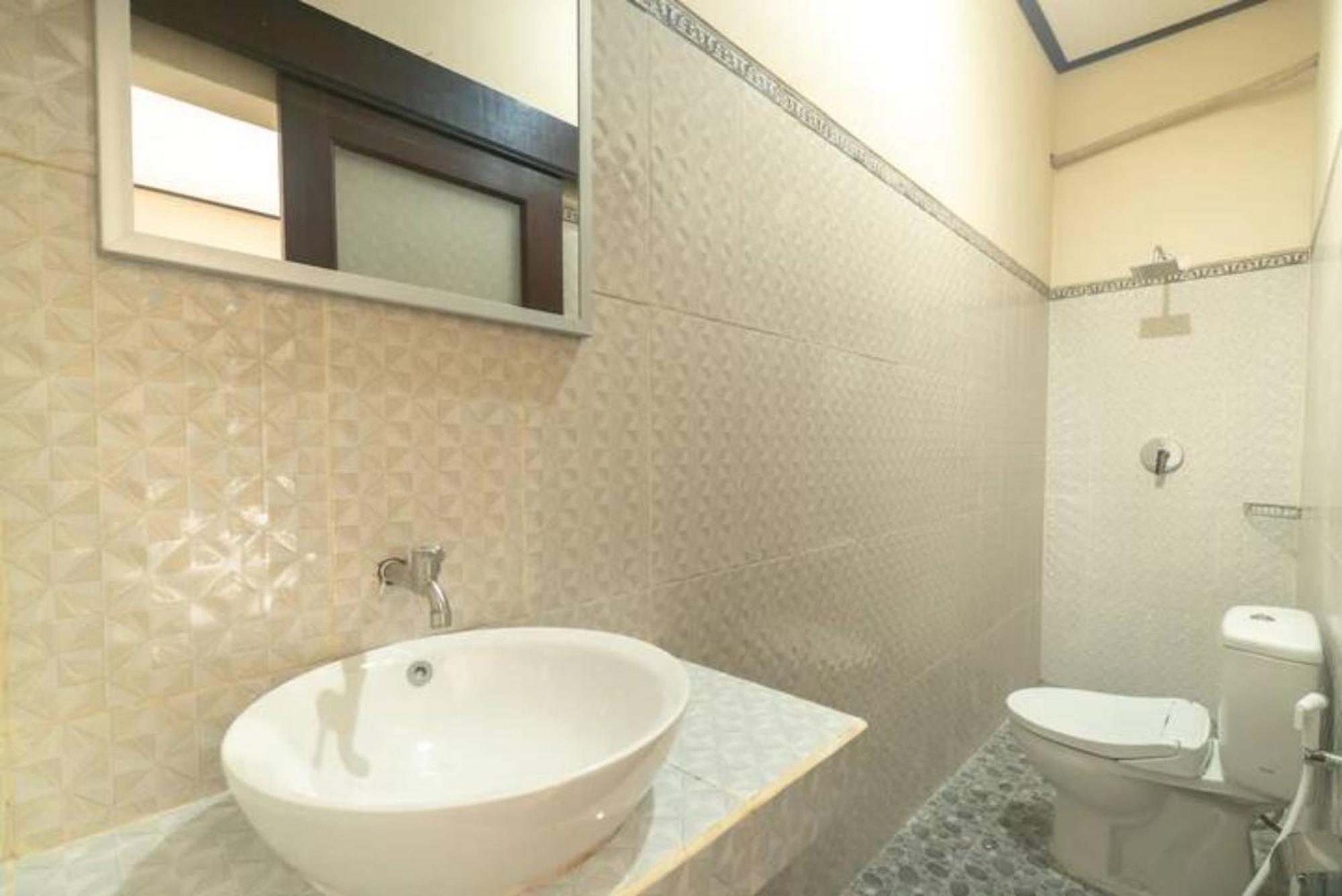 Pondok Lulik Homestay Canggu Экстерьер фото
