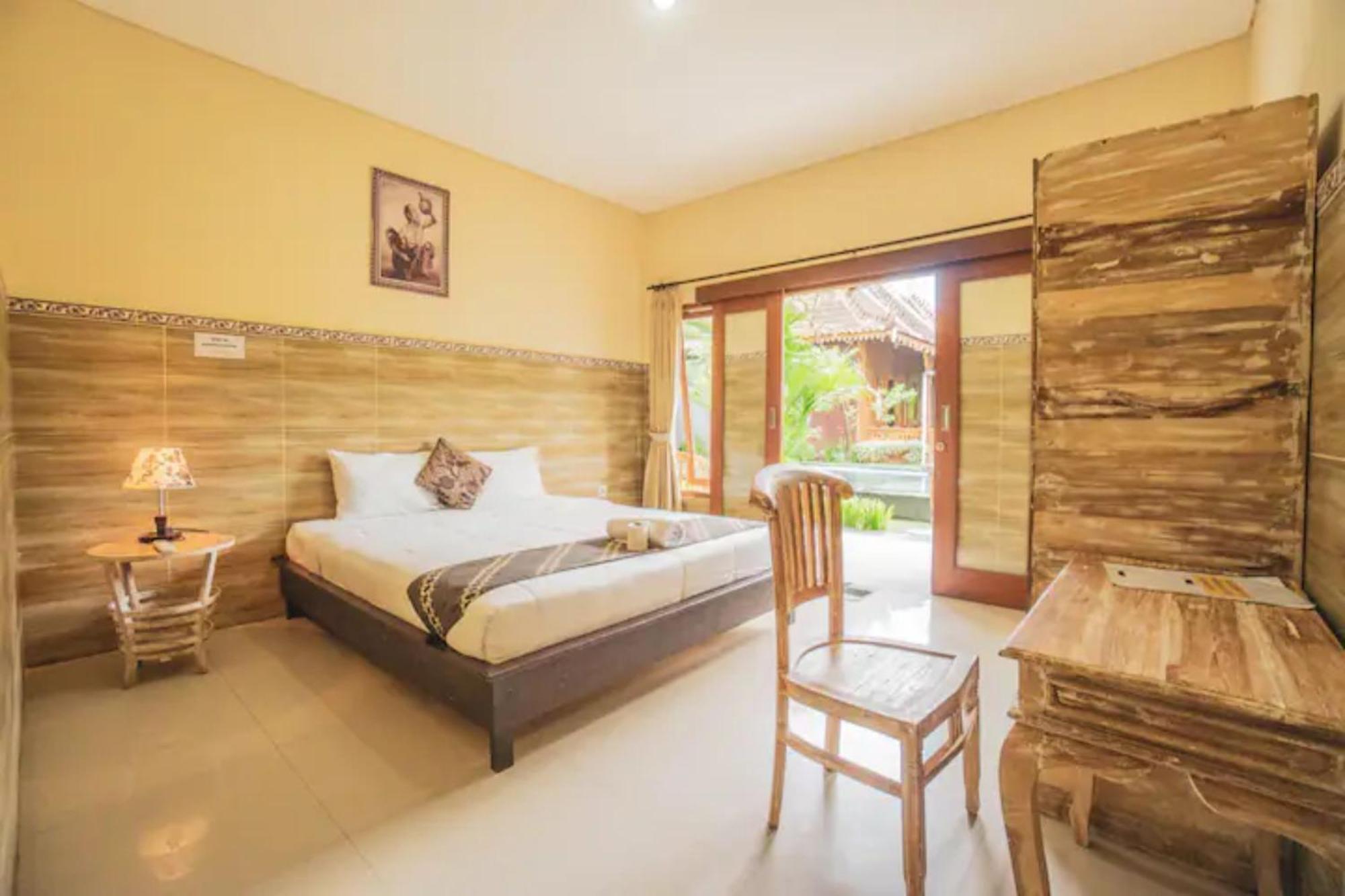 Pondok Lulik Homestay Canggu Экстерьер фото